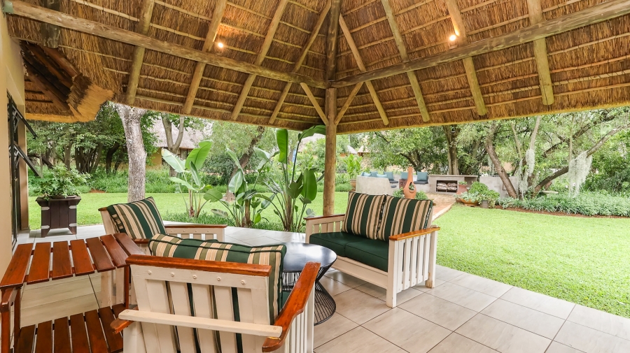 2 Bedroom Property for Sale in Lakeland North West
